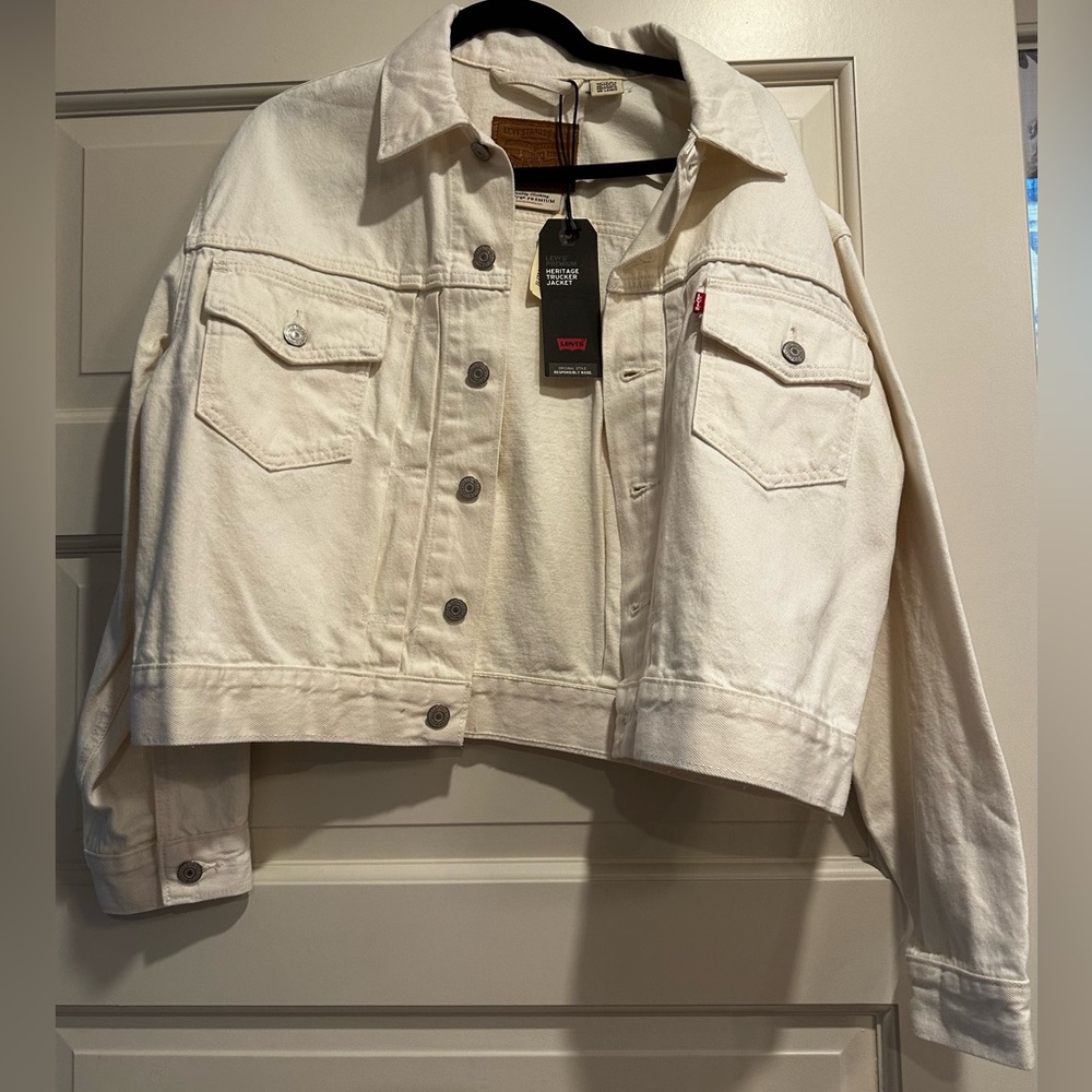 NWT Levi’s Heritage Trucker Denim Jacket